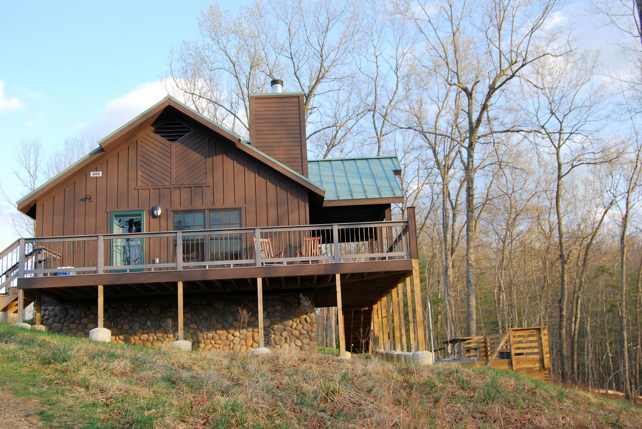 Shenandoah Virginia mountain cabin in forest