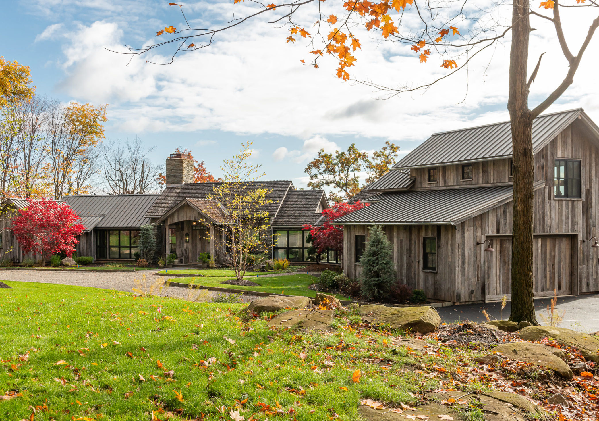 audreys farmhouse autumn exterior