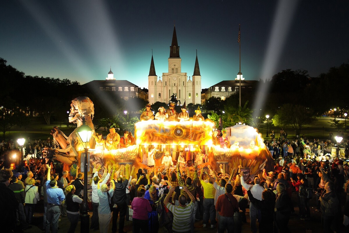 new orleans french quarter halloween festival crowd at night