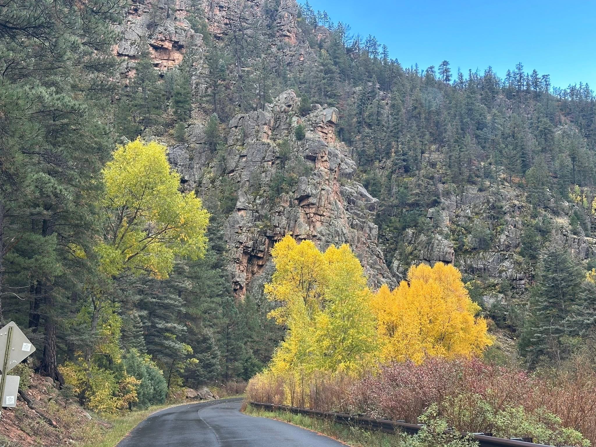 santa fe pecos wilderness fall aspens hiking