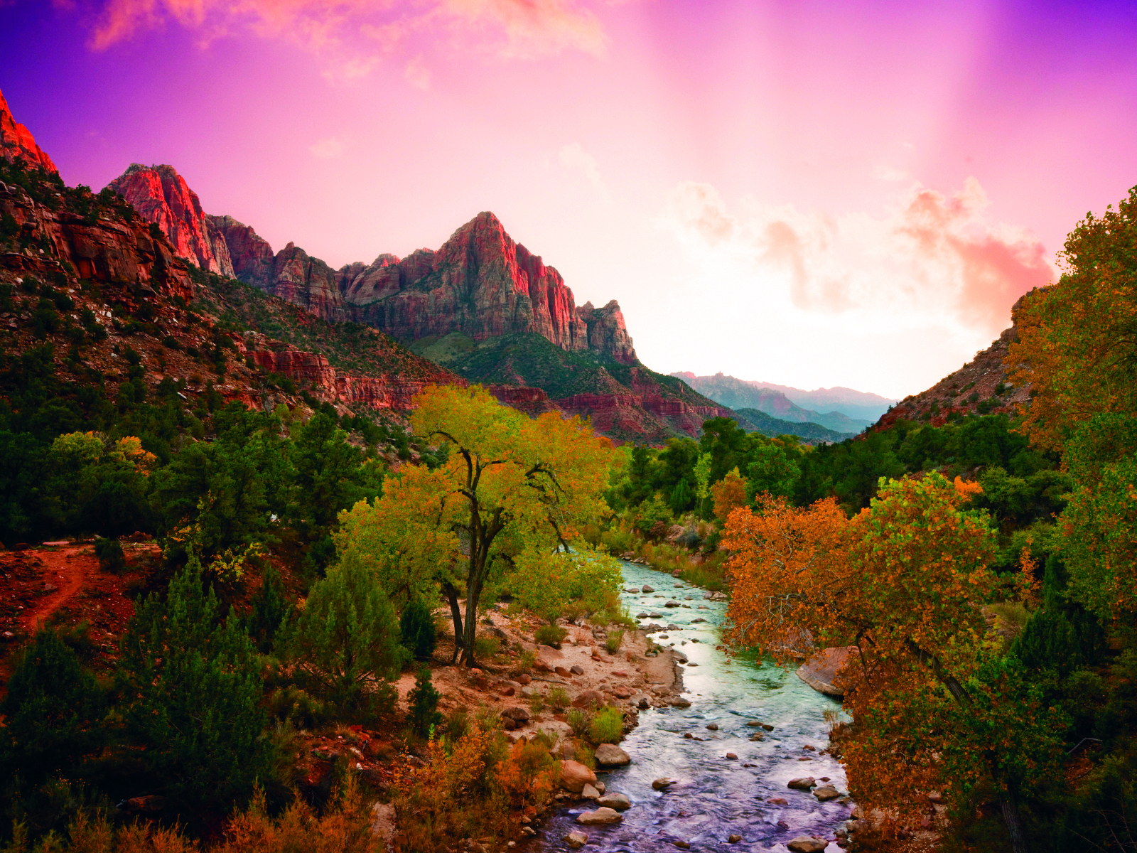 Zion Canyon hiking trail autumn