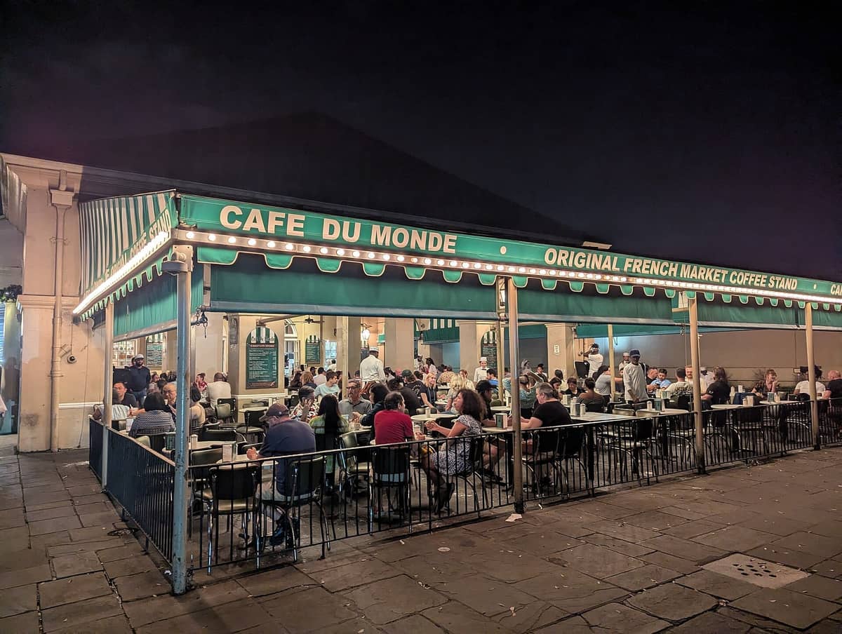new orleans french quarter fall weather outdoor cafe