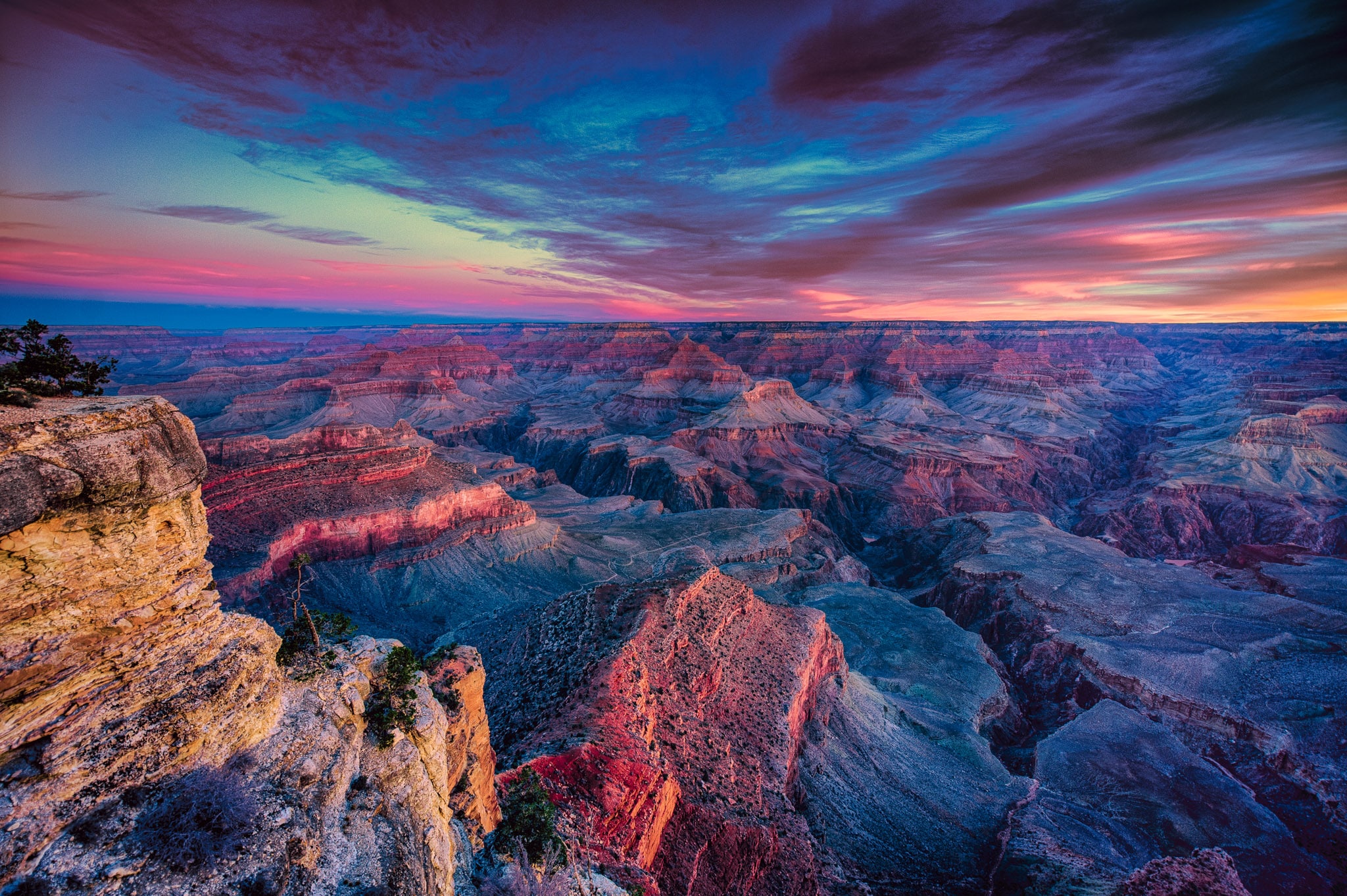 Grand Canyon South Rim sunrise Yavapai Point