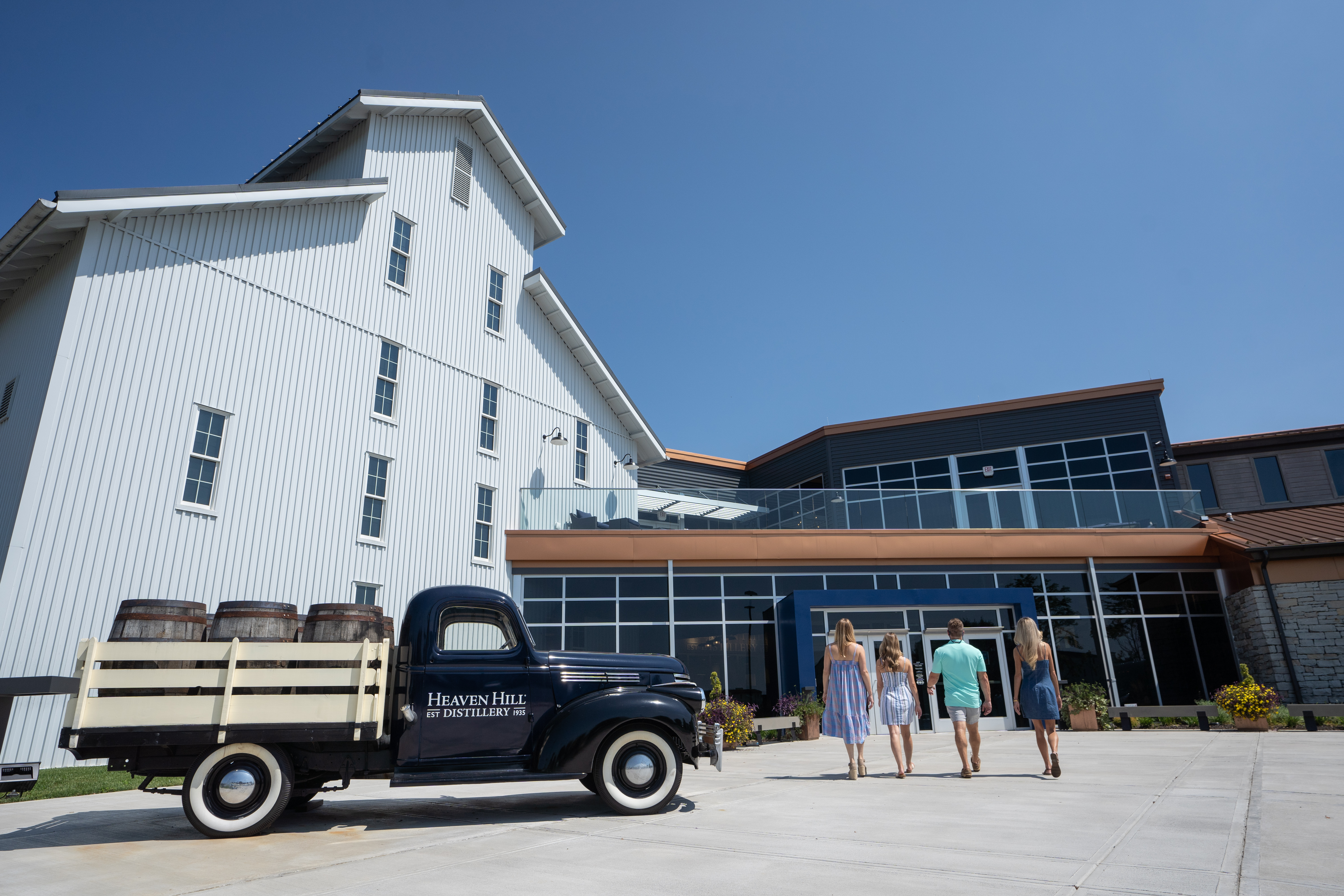 heaven hill bourbon experience bardstown
