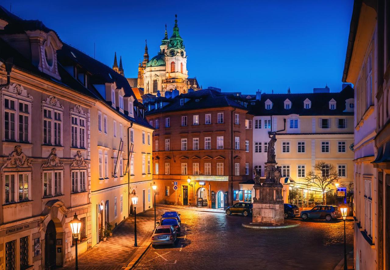 Prague boutique hotel Christmas window