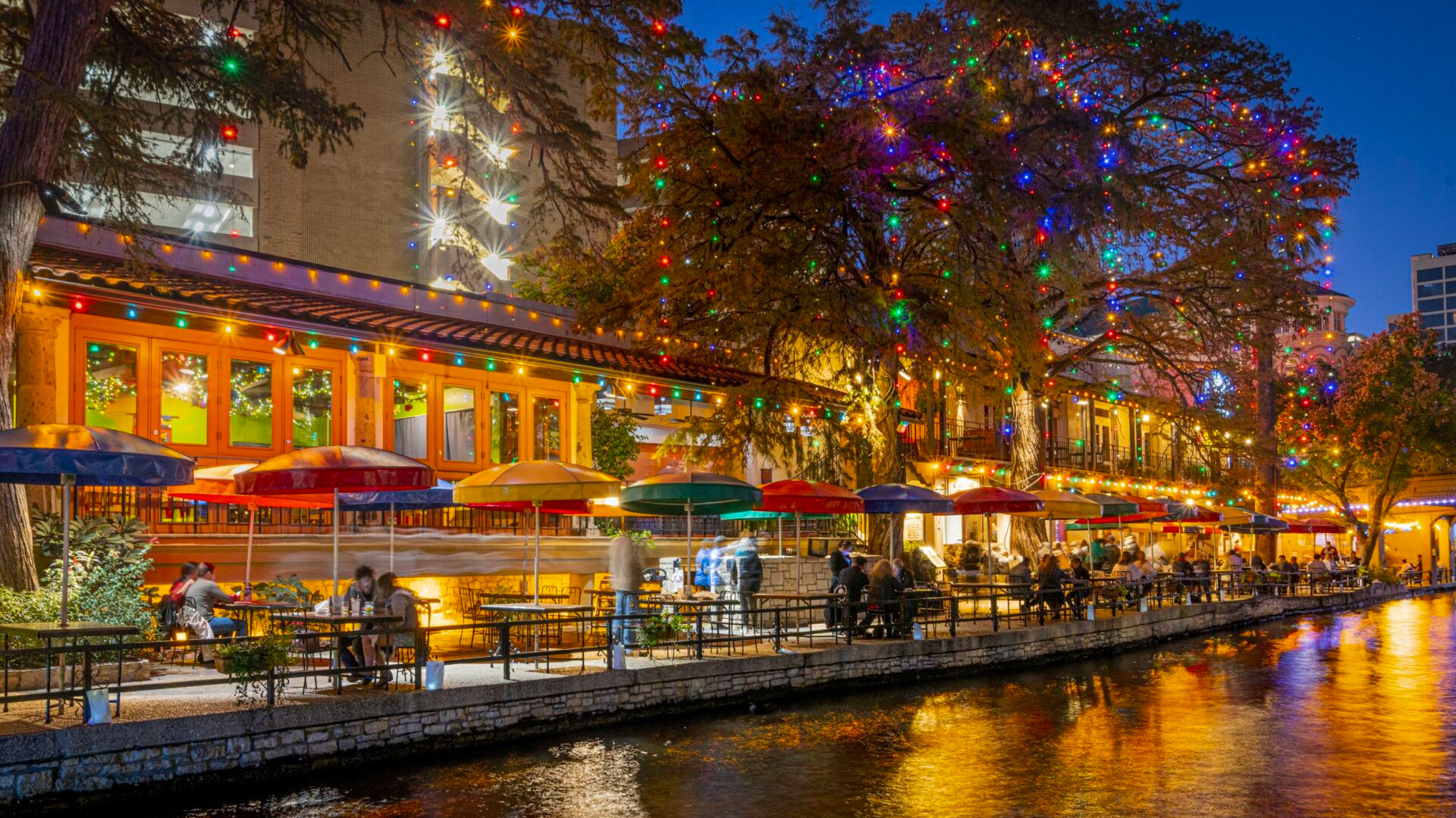 San Antonio River Walk lights