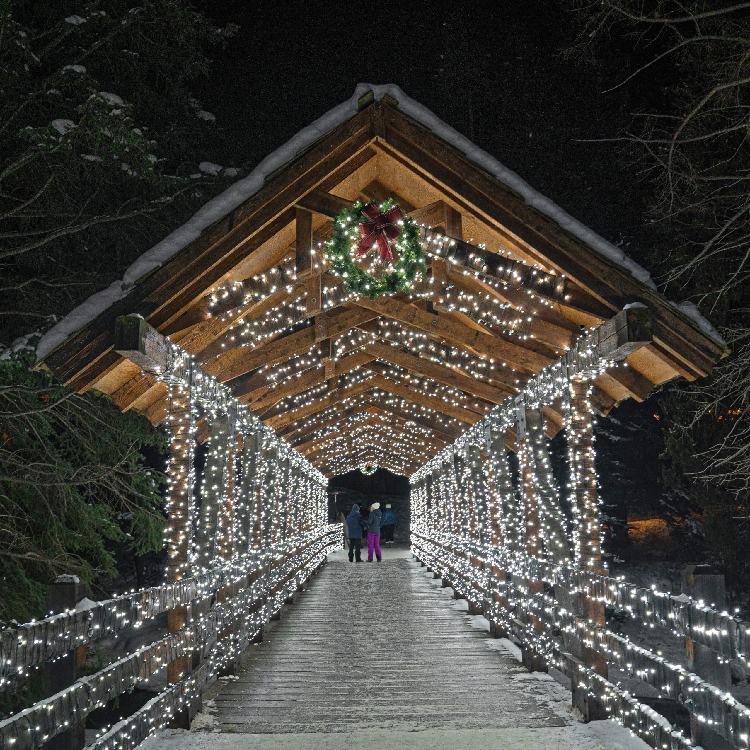 vail village winter christmas lights