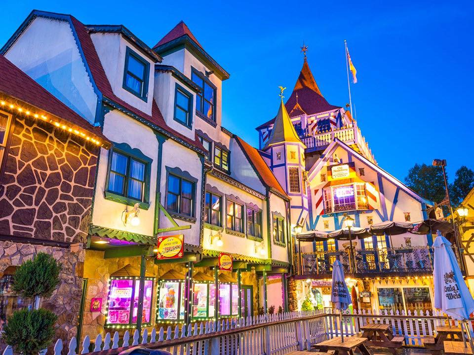 Helen Georgia Bavarian village Christmas