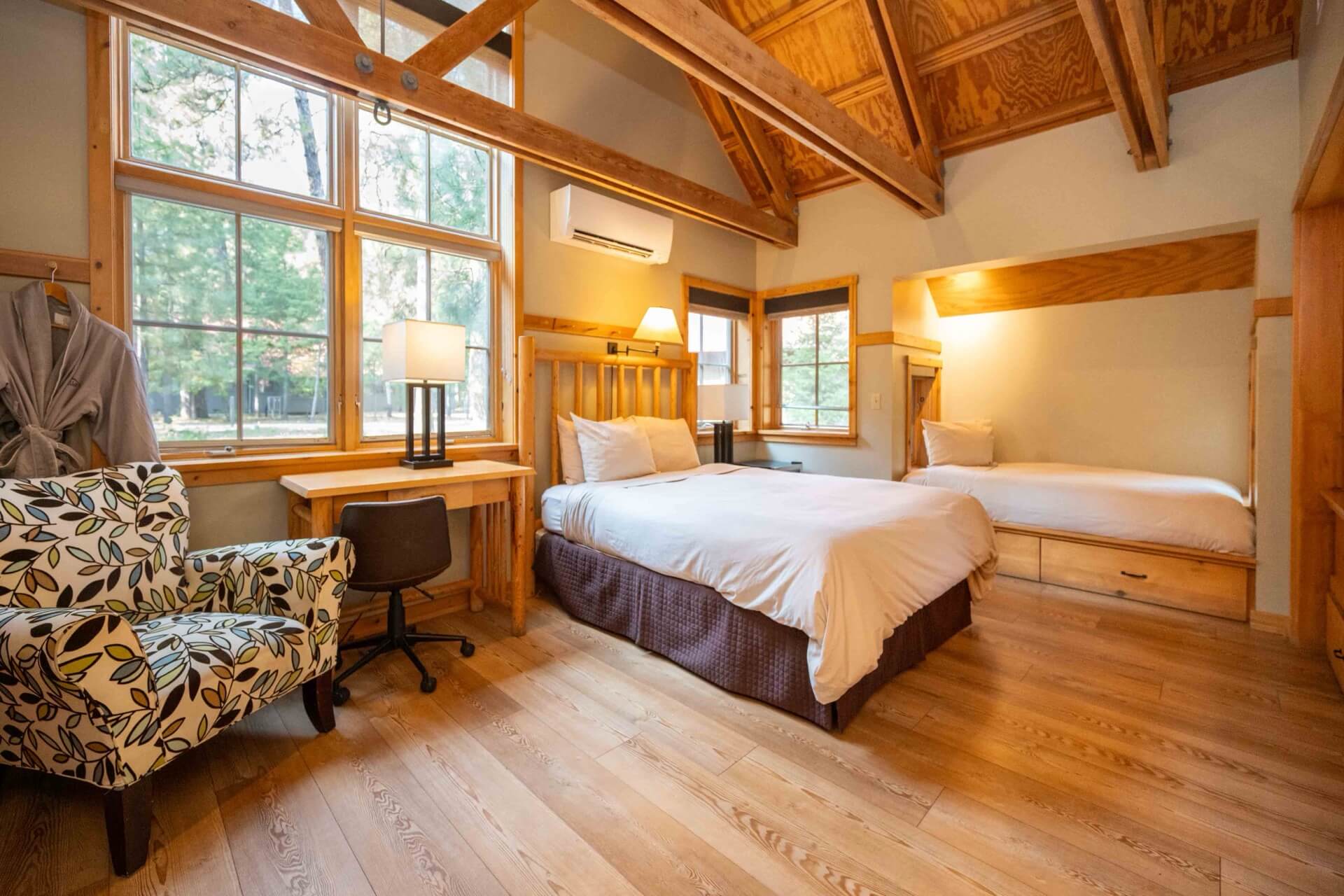Sleeping Lady Mountain Resort Icicle Creek winter cabins