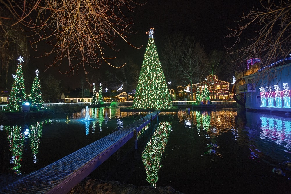 Dollywood Smoky Mountain Christmas lights