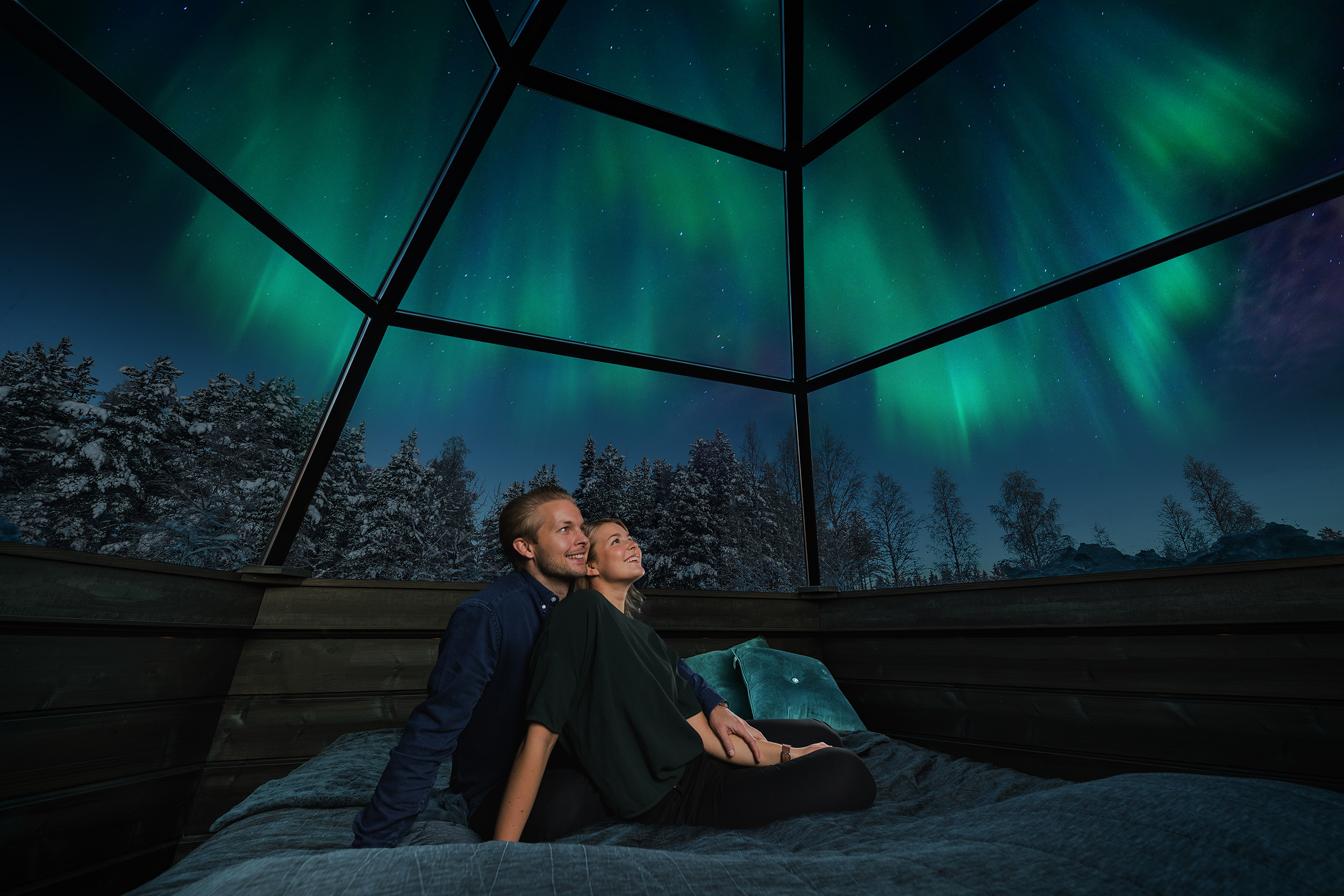 glass igloo northern lights finland lapland