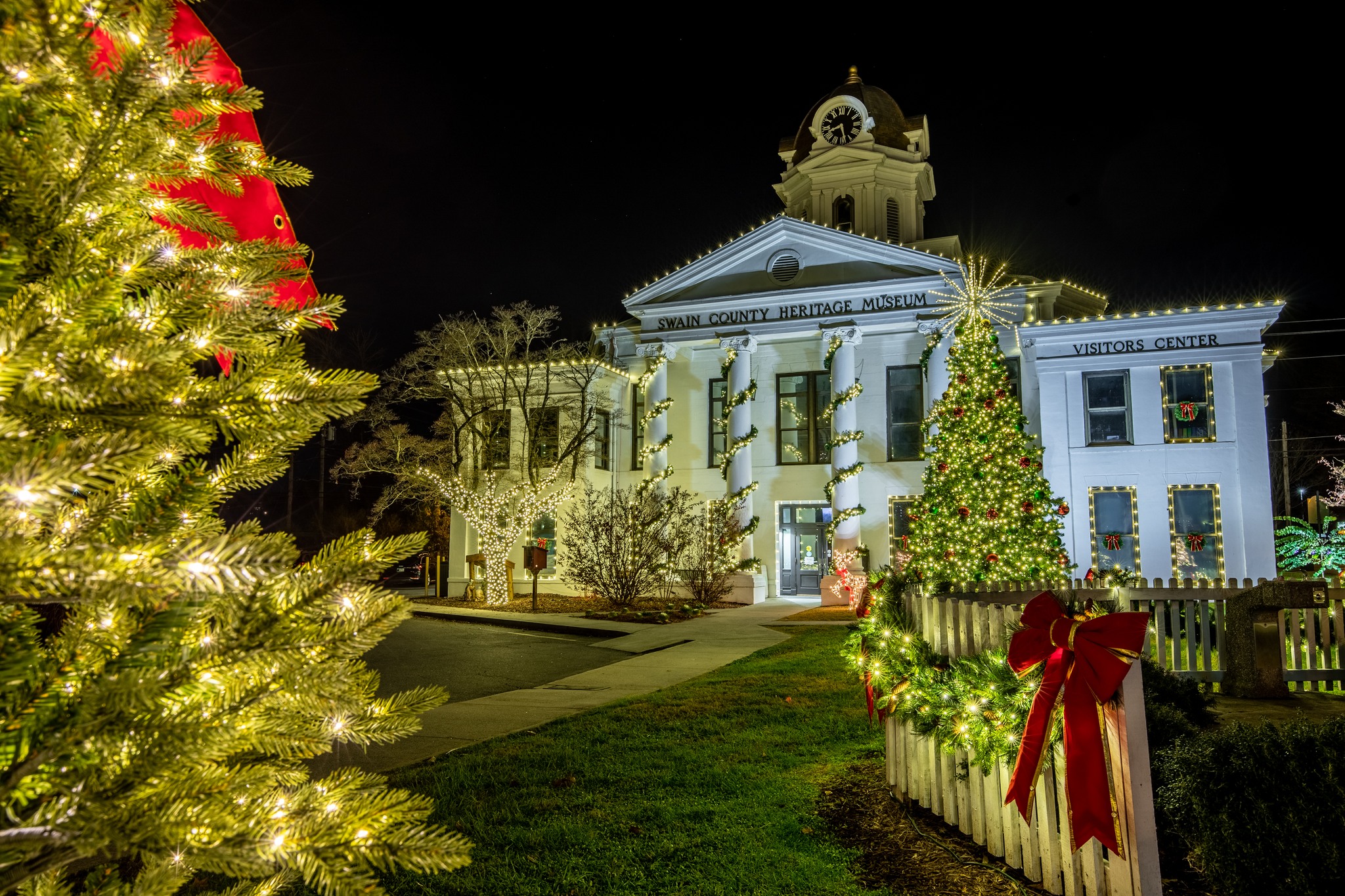 Bryson City North Carolina Christmas mountain town