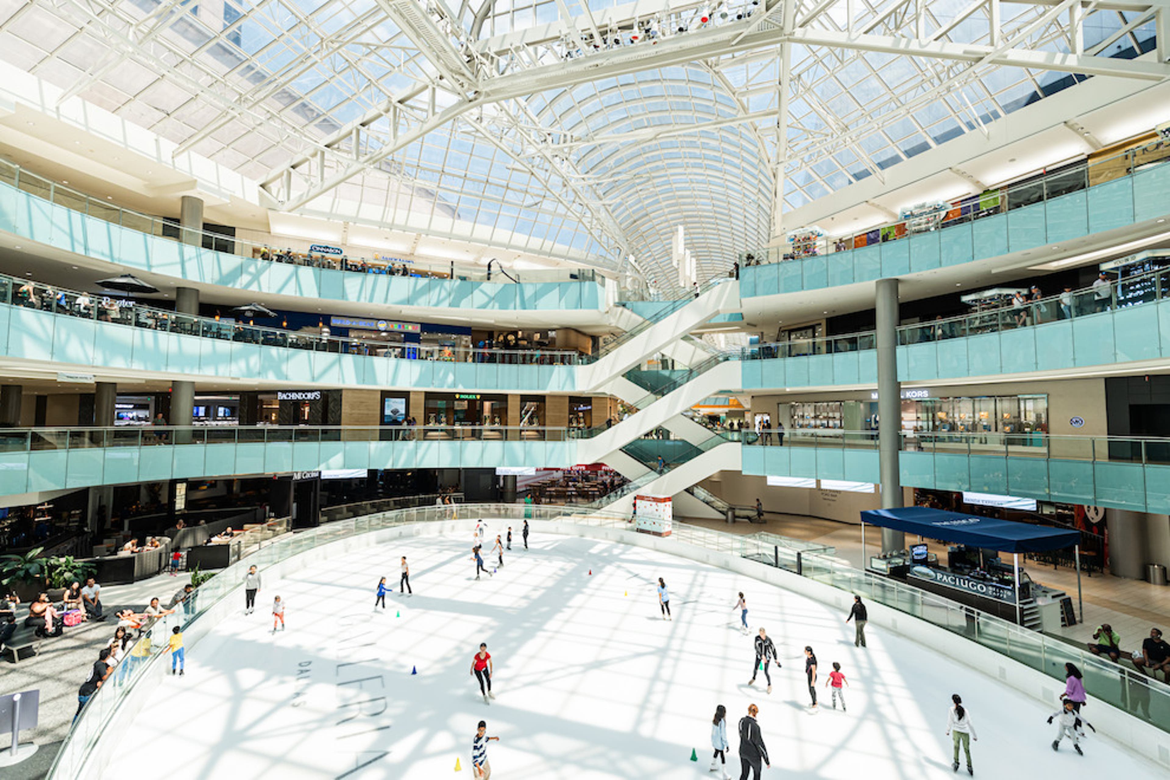 ice skating rinks in the usa