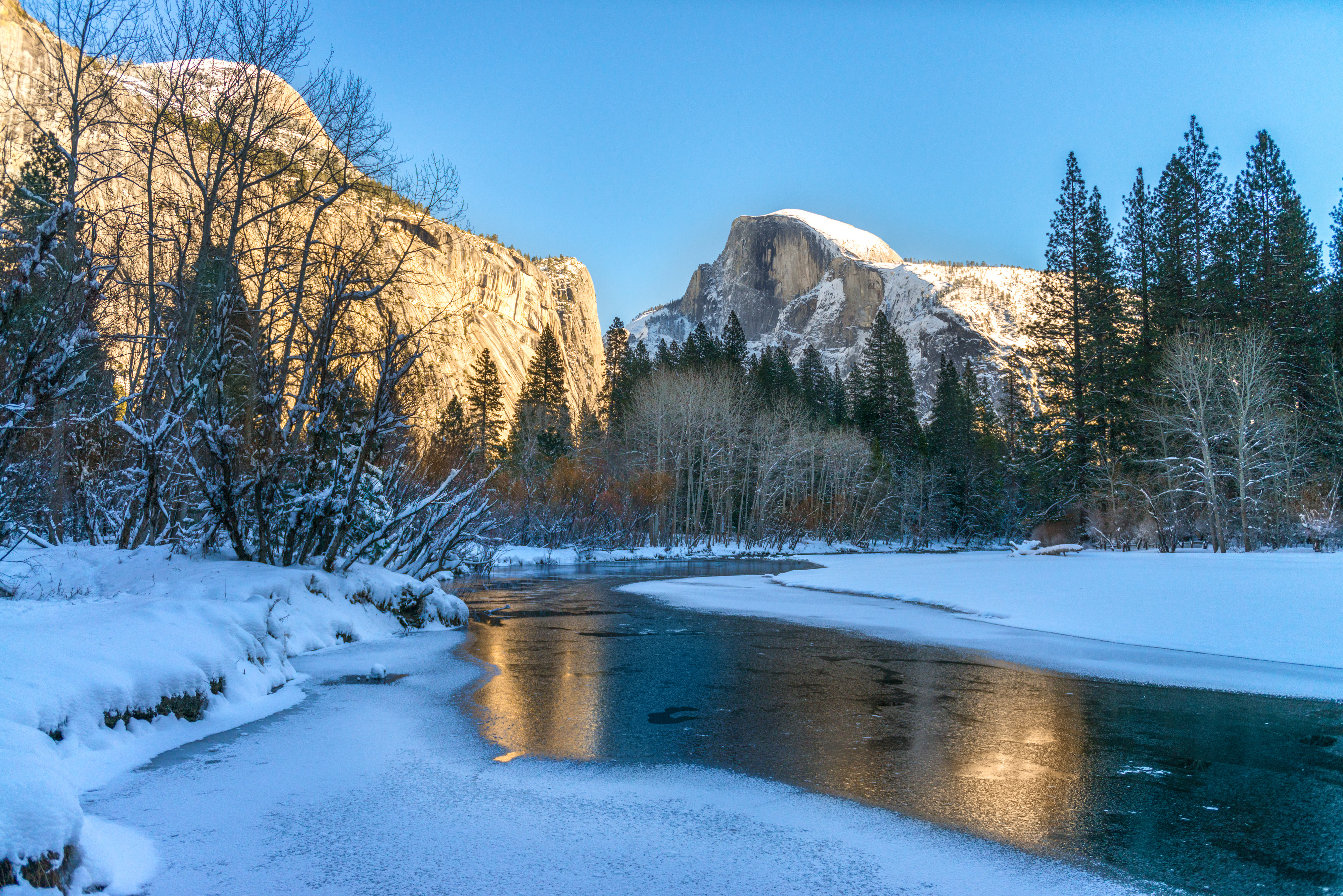 Yosemite Half Dome winter snow