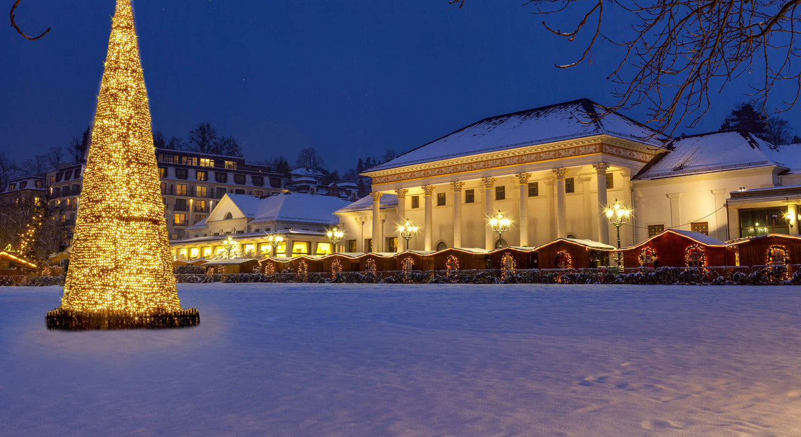 Baden-Baden Kurhaus Christmas market lights