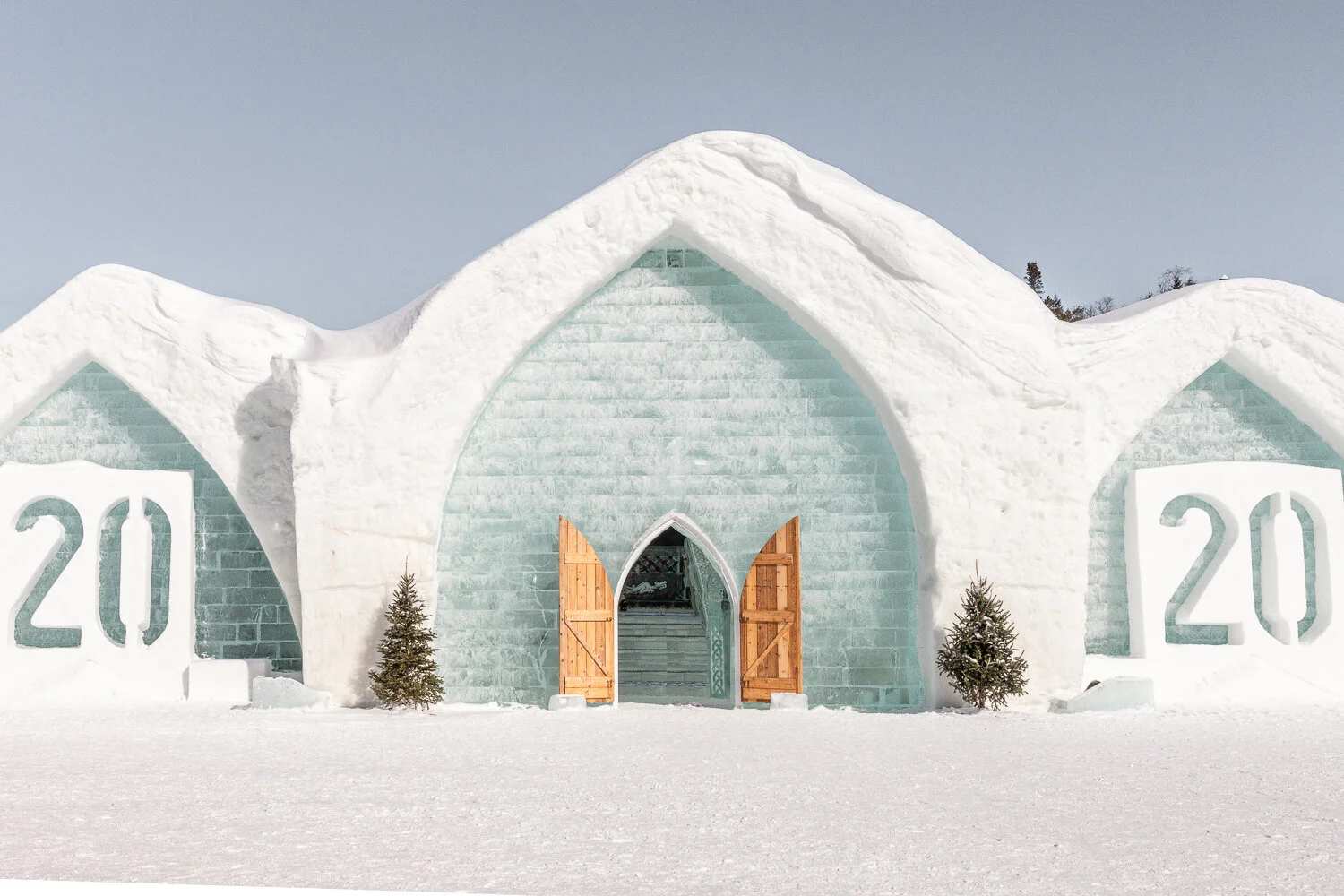 Hotel de Glace ice hotel Quebec winter