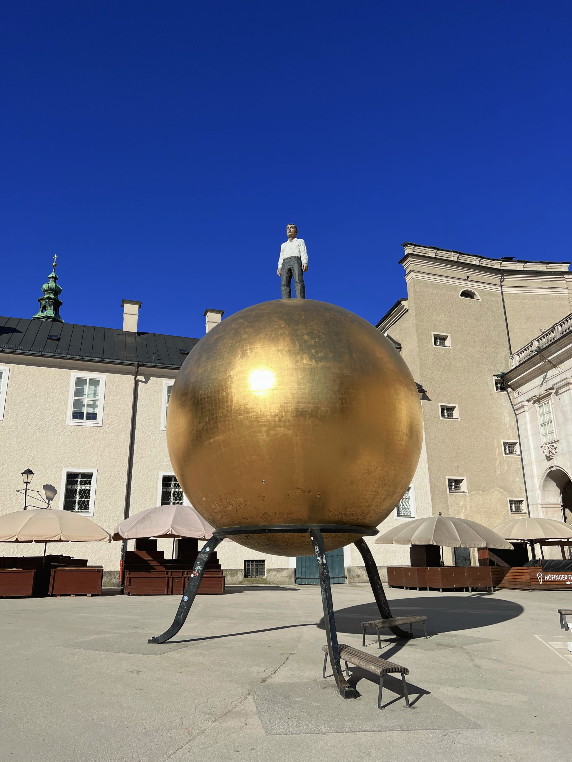 Kapitelplatz Sphaera golden sphere Salzburg