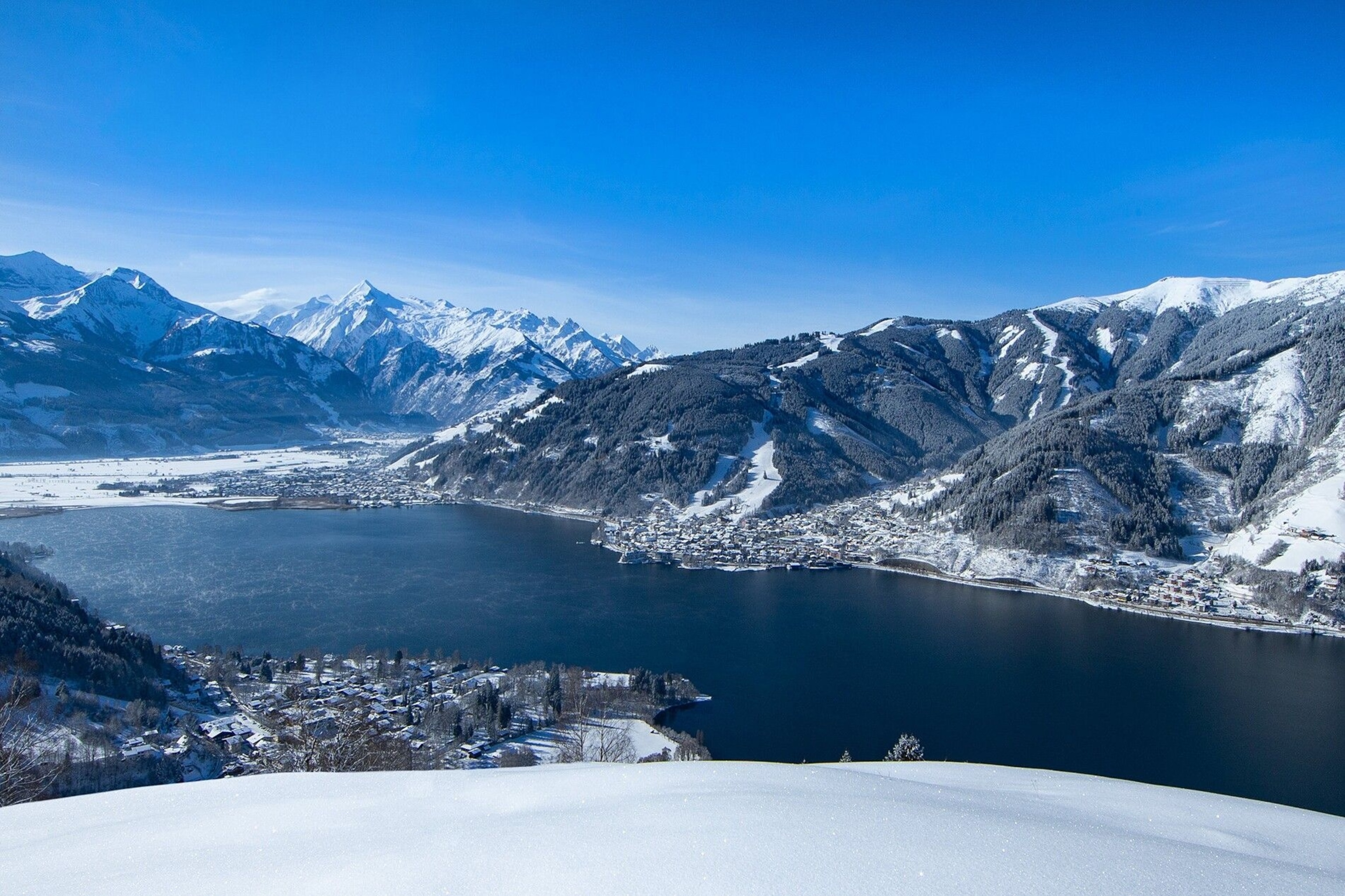 Zell am See lake town mountain glacier