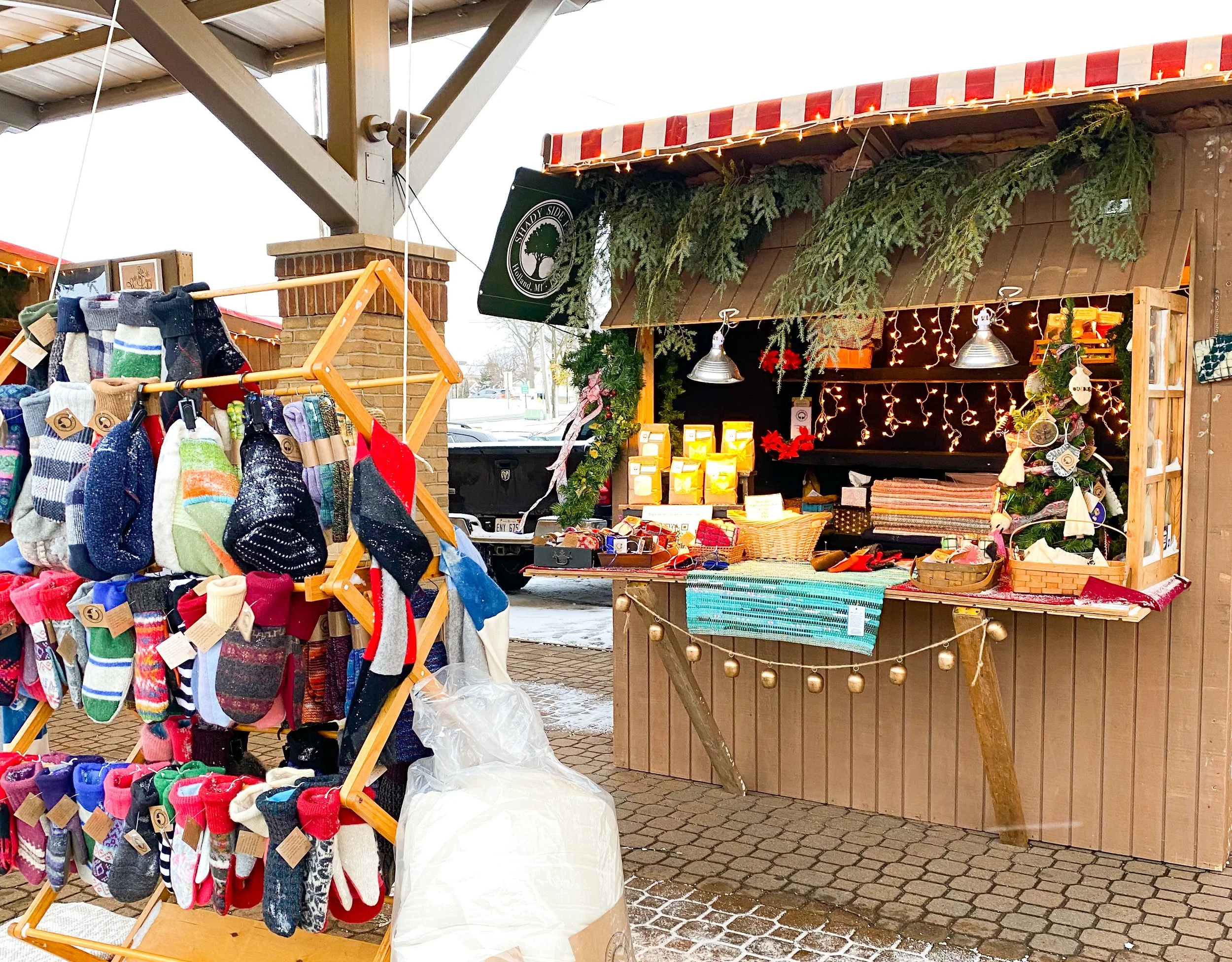 holland michigan christmas market