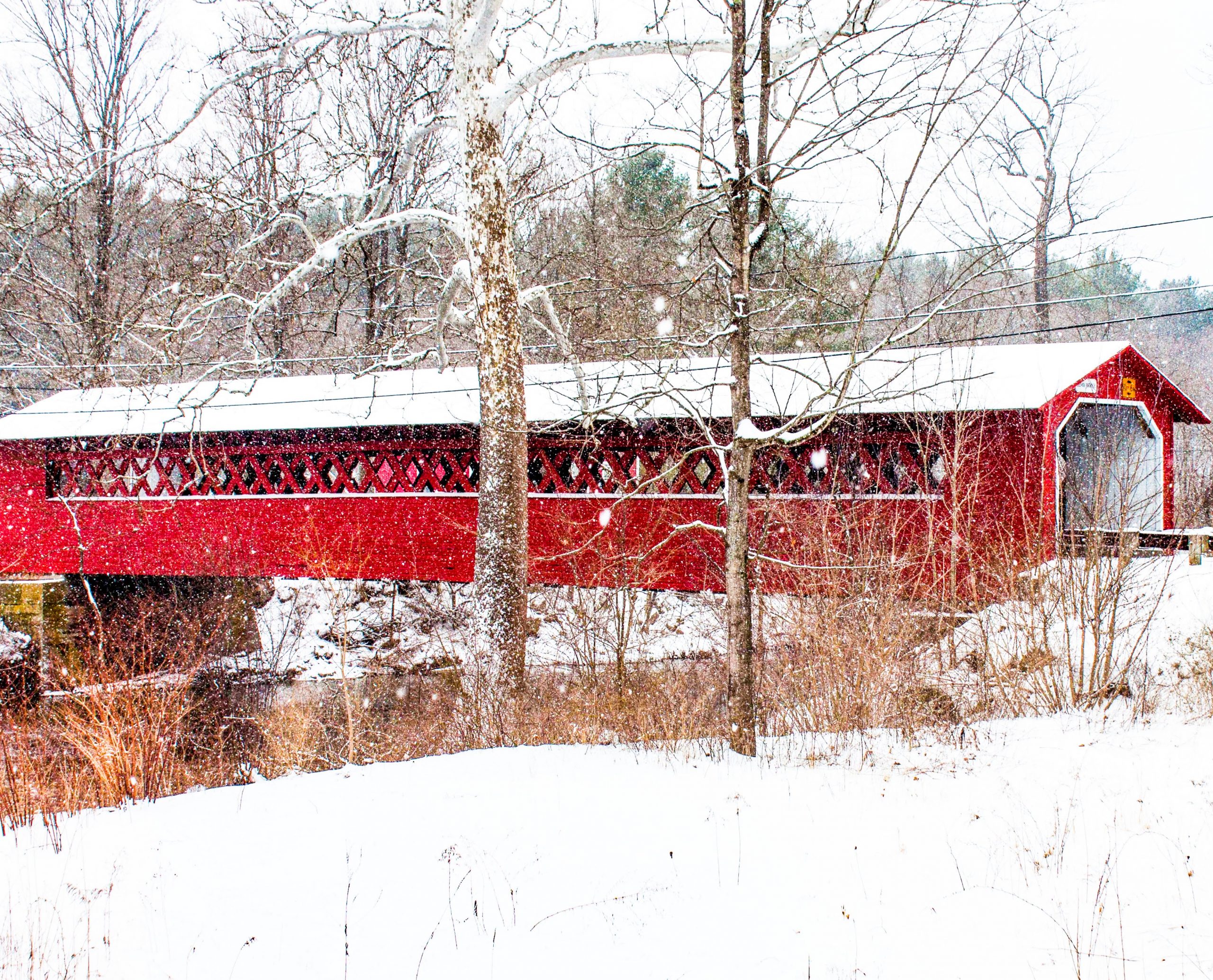 Bennington Vermont covered bridge snow