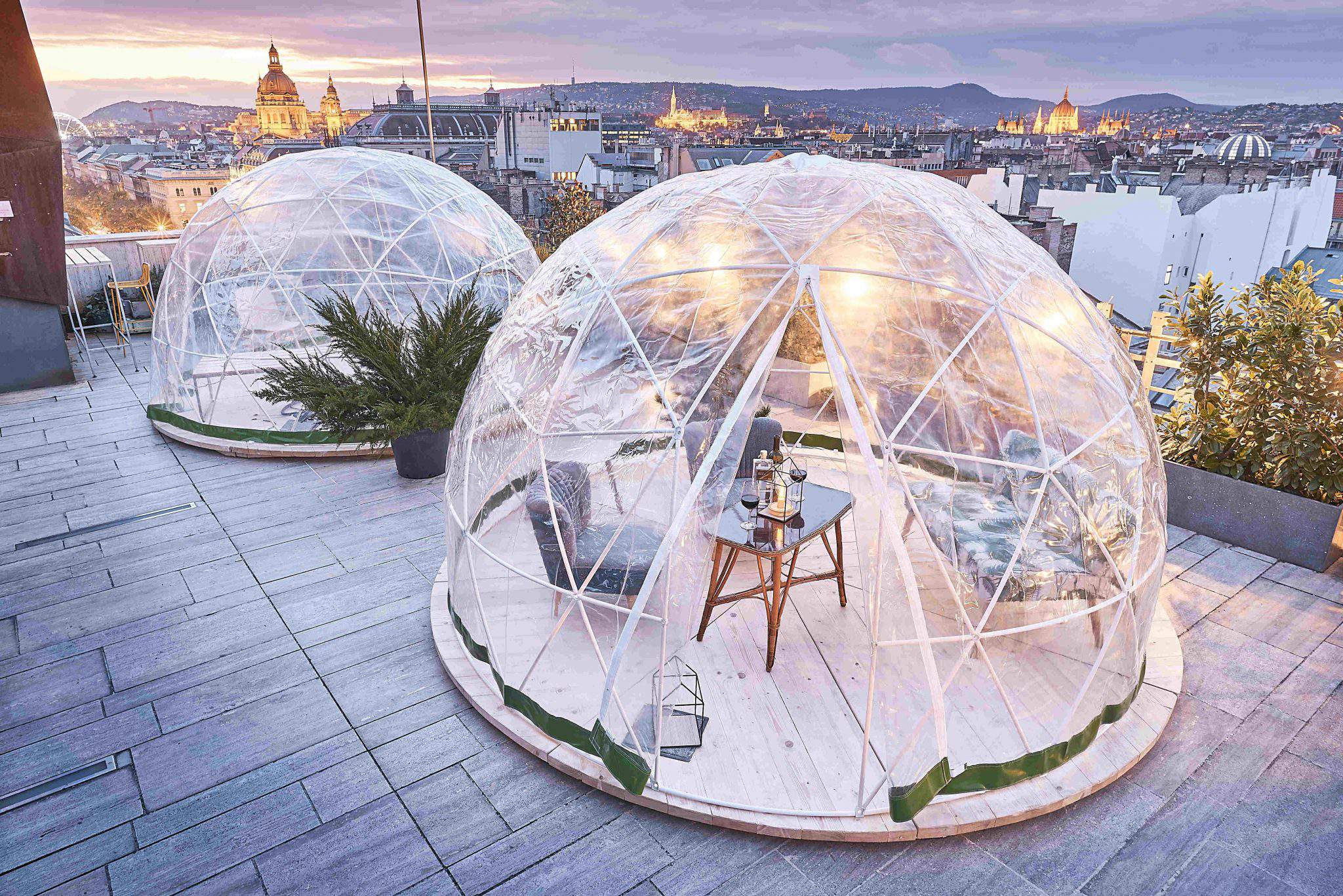 360 Bar Budapest rooftop igloo