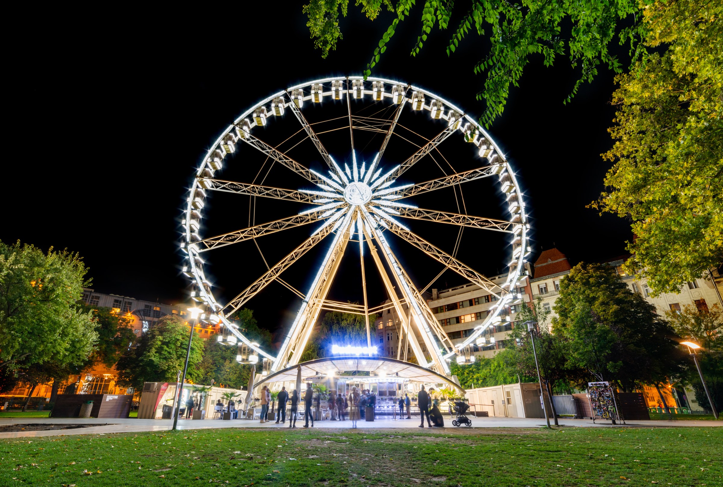 Erzsébet Square ferris wheel Budapest night