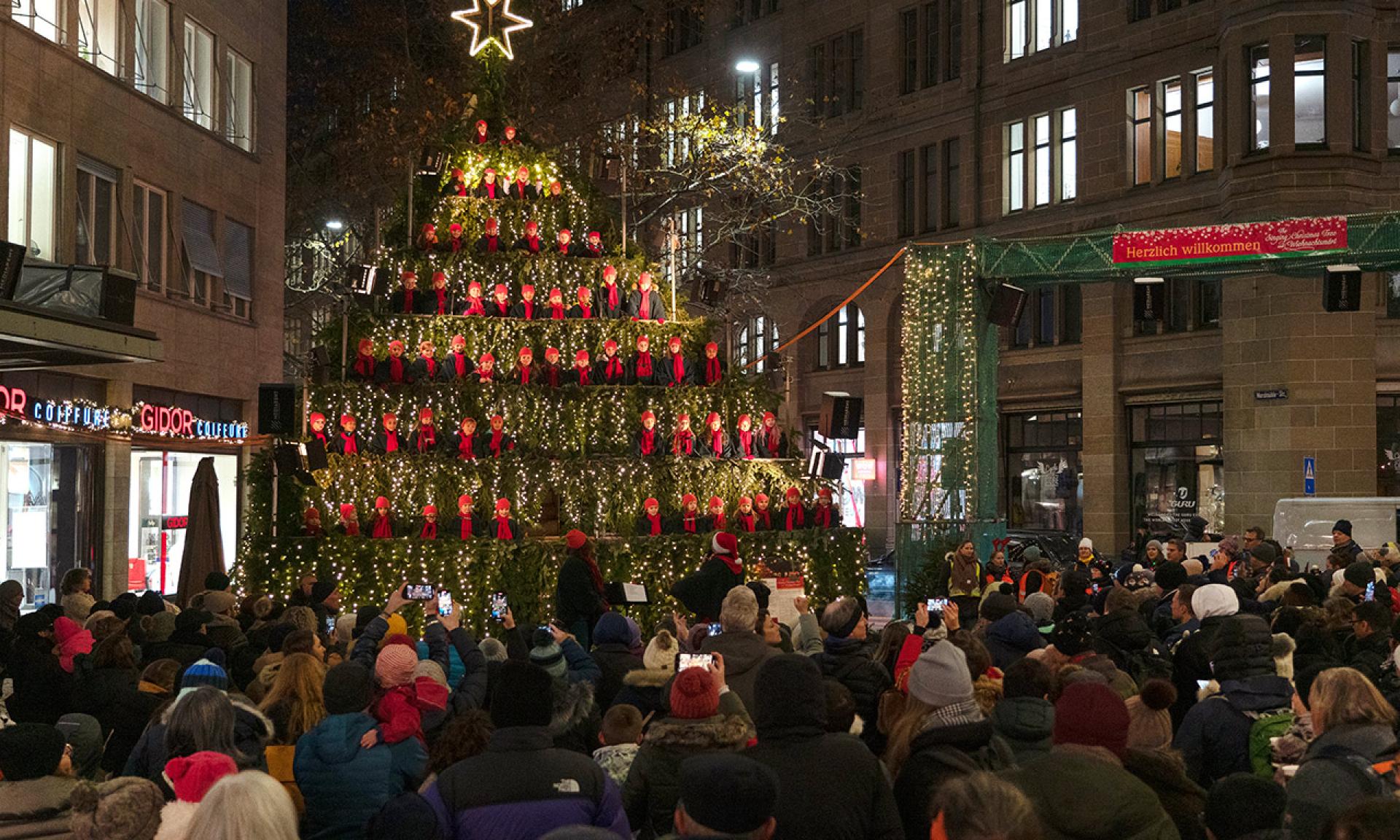 Zurich Werdmühleplatz Christmas market