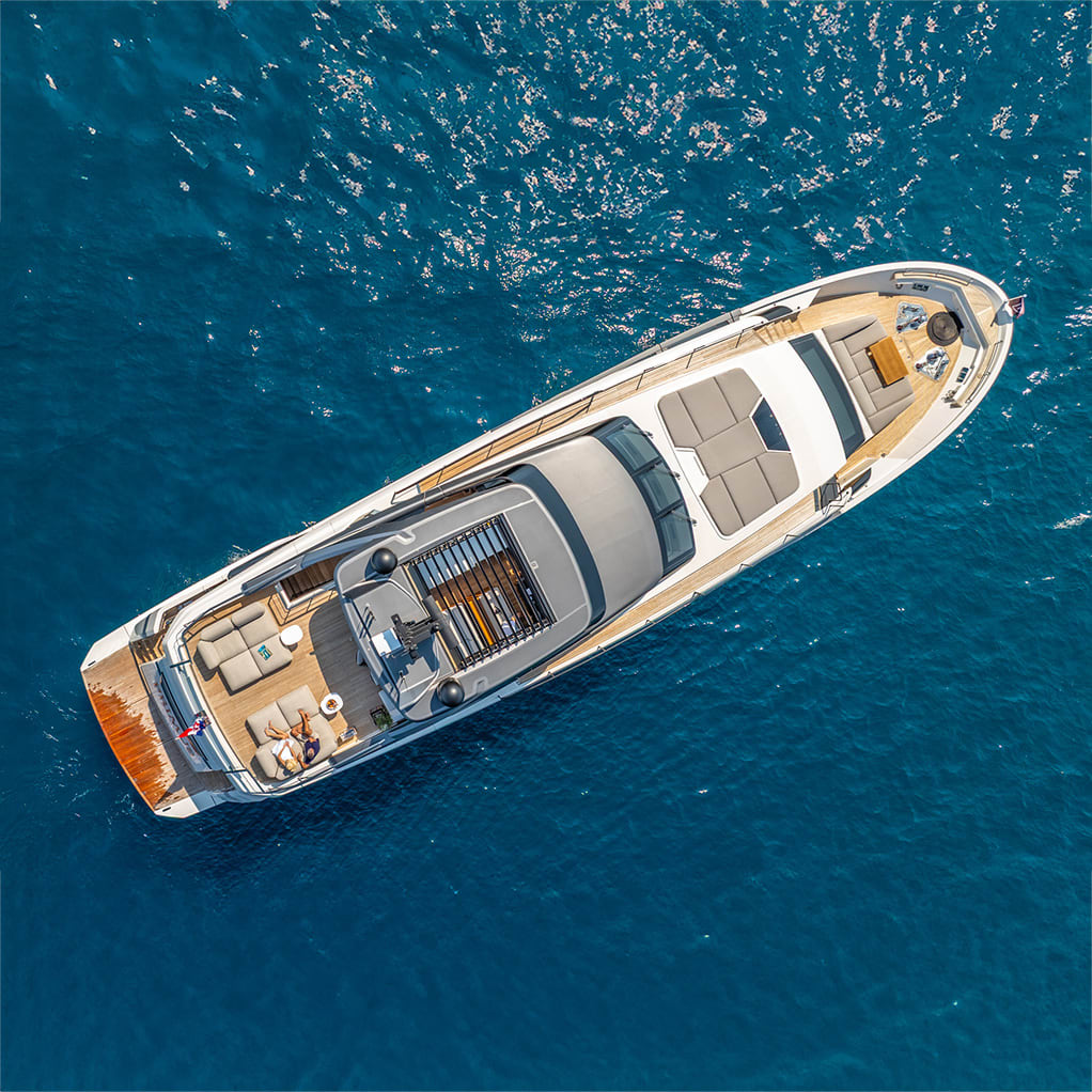 PRIMUS yacht for Charter (3) | Phoenix Yacht Management