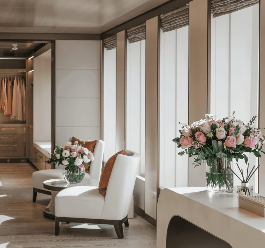 interior management on the right (1) (1)