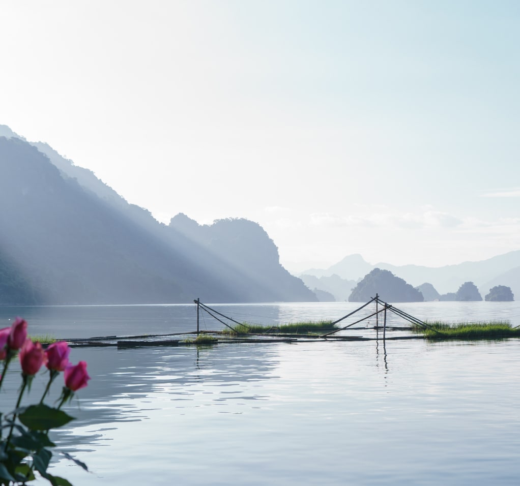 Luxury Yacht Charter South East Asia Vietnam (3)