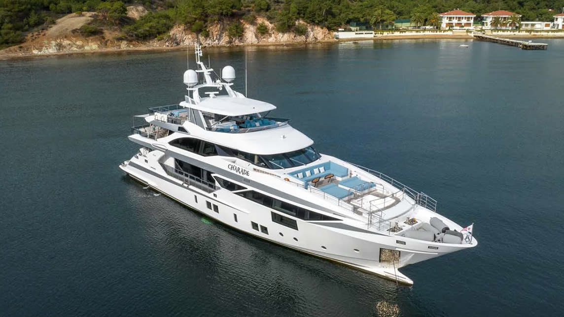 CHARADE yacht for Charter (4) | Phoenix Yacht Management