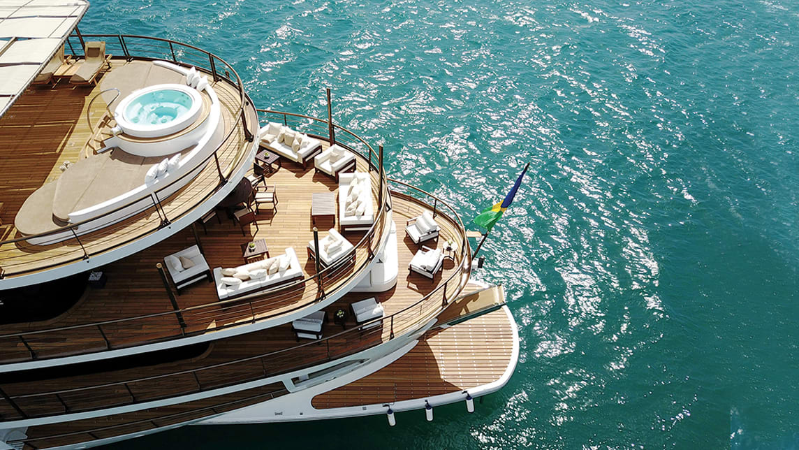 CHAKRA yacht for Charter (4) (1) | Phoenix Yacht Management