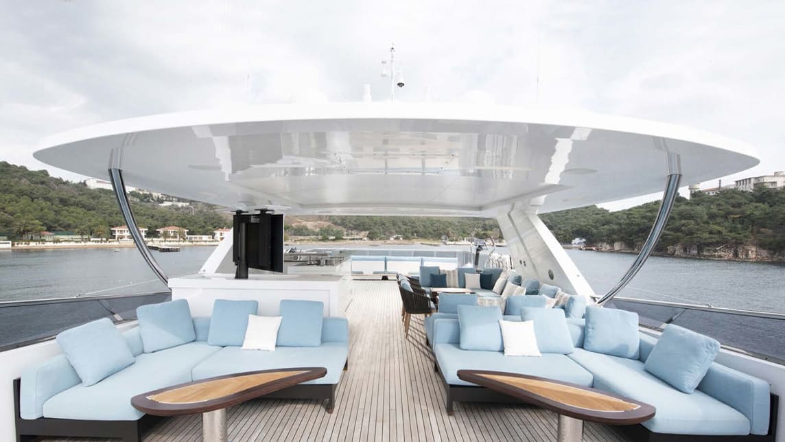 CHARADE yacht for Charter (8) | Phoenix Yacht Management