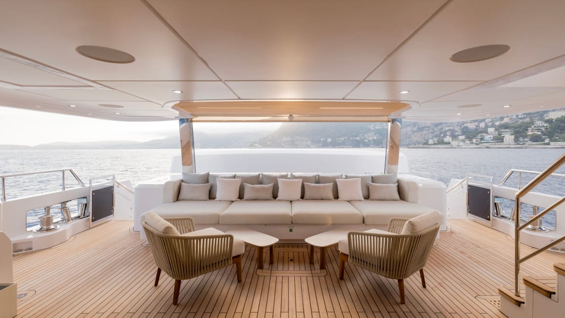 MAJESTY 120 yacht for Sale (56) | Phoenix Yacht Management