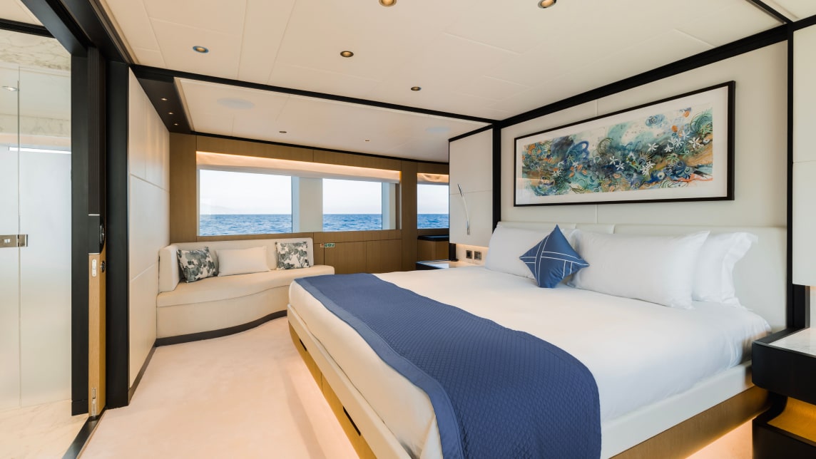 MAJESTY 120 yacht for Sale (22) | Phoenix Yacht Management