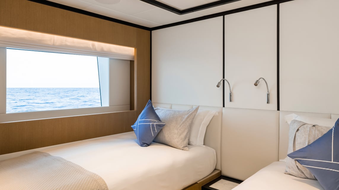 MAJESTY 120 yacht for Sale (25) | Phoenix Yacht Management