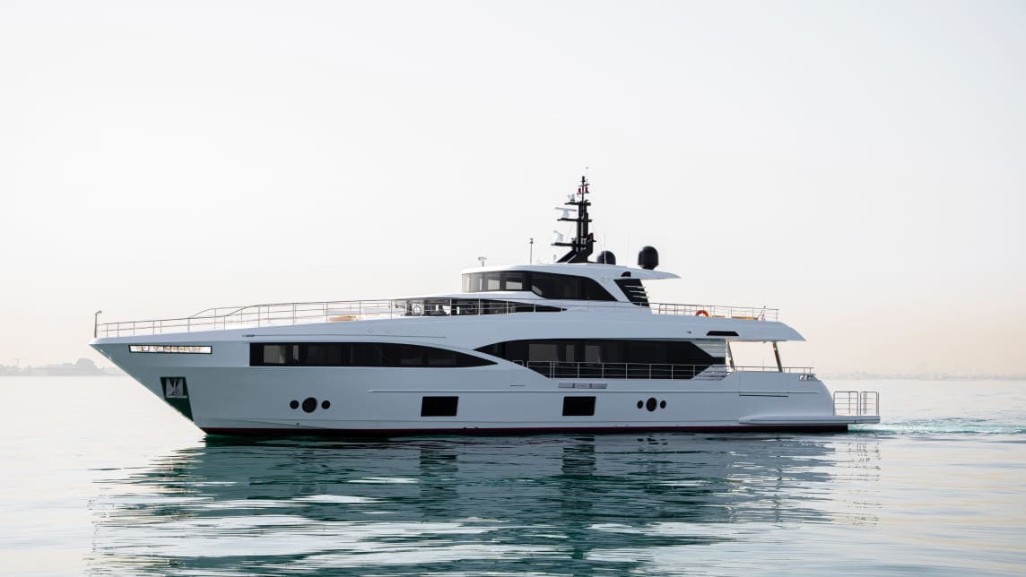 MAJESTY 100 yacht for Sale (1) (1) | Phoenix Yacht Management
