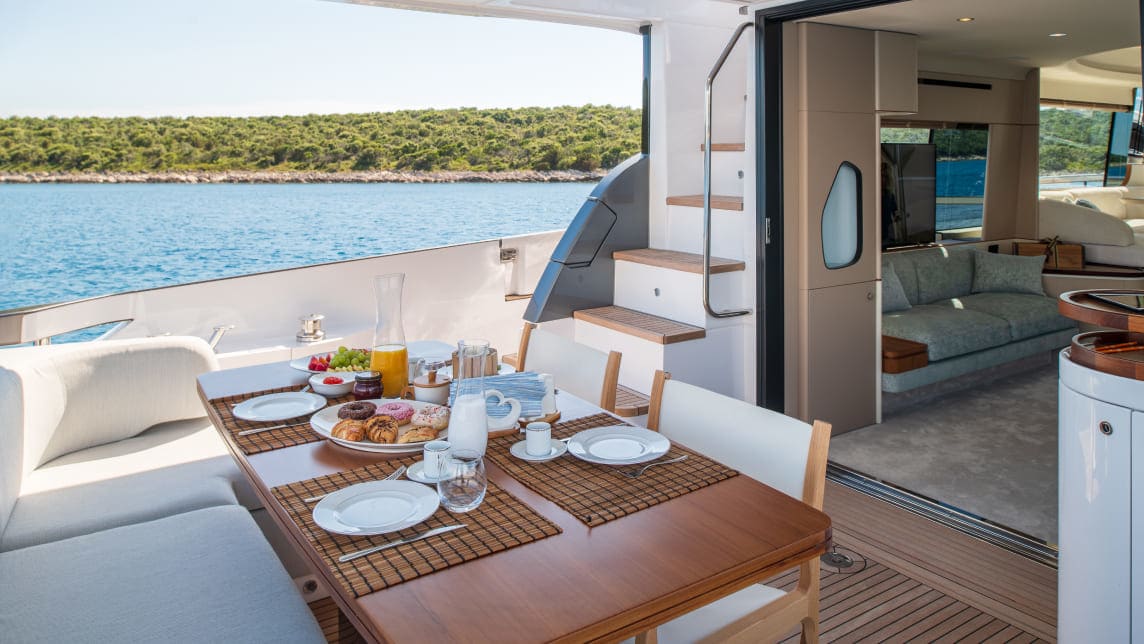 AGLAYA yacht for Charter (5) | Phoenix Yacht Management