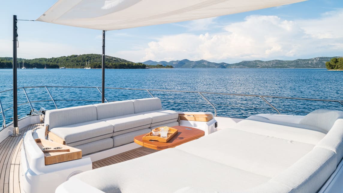 AGLAYA yacht for Charter (7) | Phoenix Yacht Management