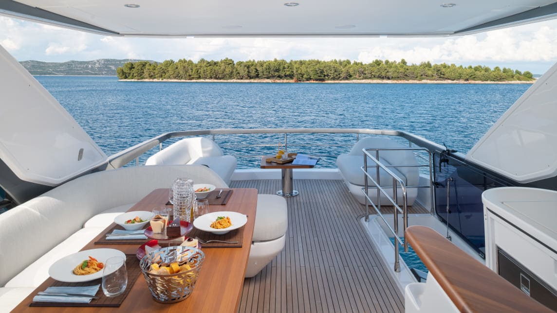 AGLAYA yacht for Charter (9) | Phoenix Yacht Management