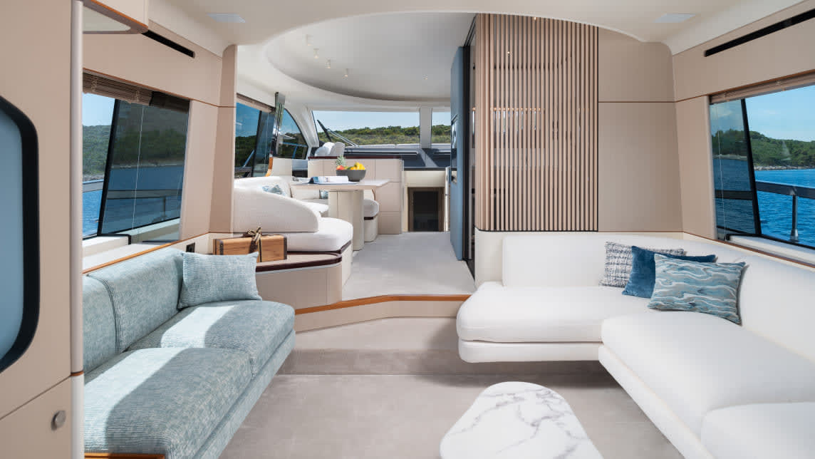 AGLAYA yacht for Charter (12) | Phoenix Yacht Management