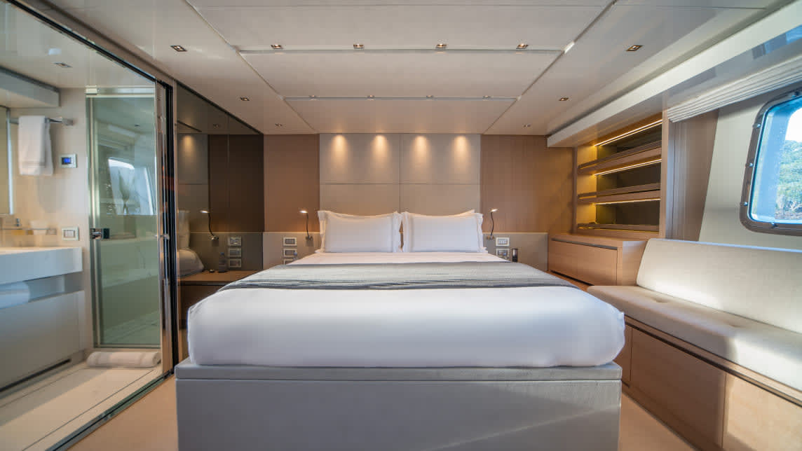 SQUALO yacht for Charter (7) | Phoenix Yacht Management