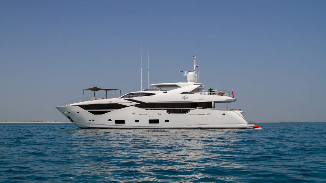 LEGENDE yacht for Charter (4) | Phoenix Yacht Management
