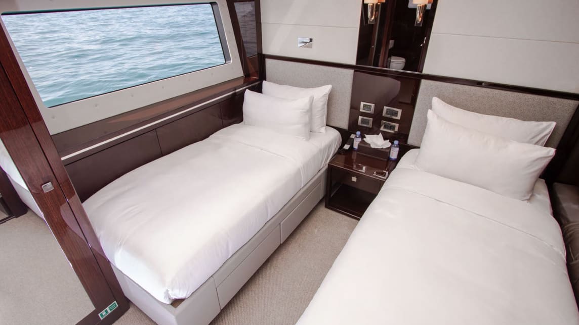 LEGENDE yacht for Charter (13) | Phoenix Yacht Management