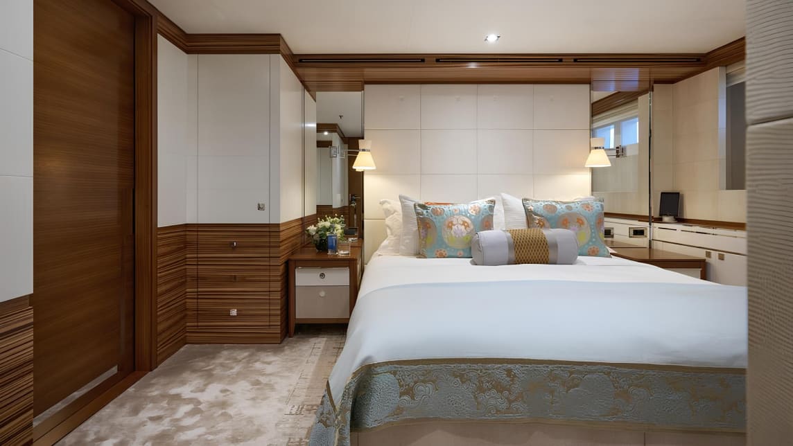 PHILOSOPHY yacht for Sale (17) | Phoenix Yacht Management