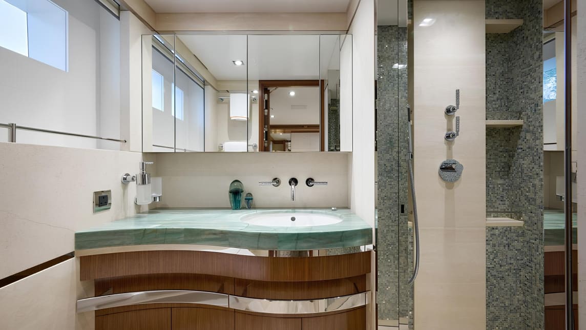 PHILOSOPHY yacht for Sale (22) | Phoenix Yacht Management