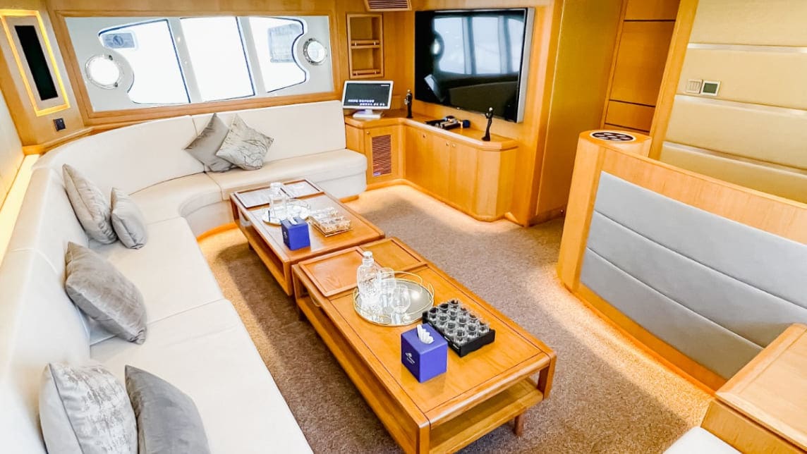 Astra yacht for Charter (15) | Phoenix Yacht Management