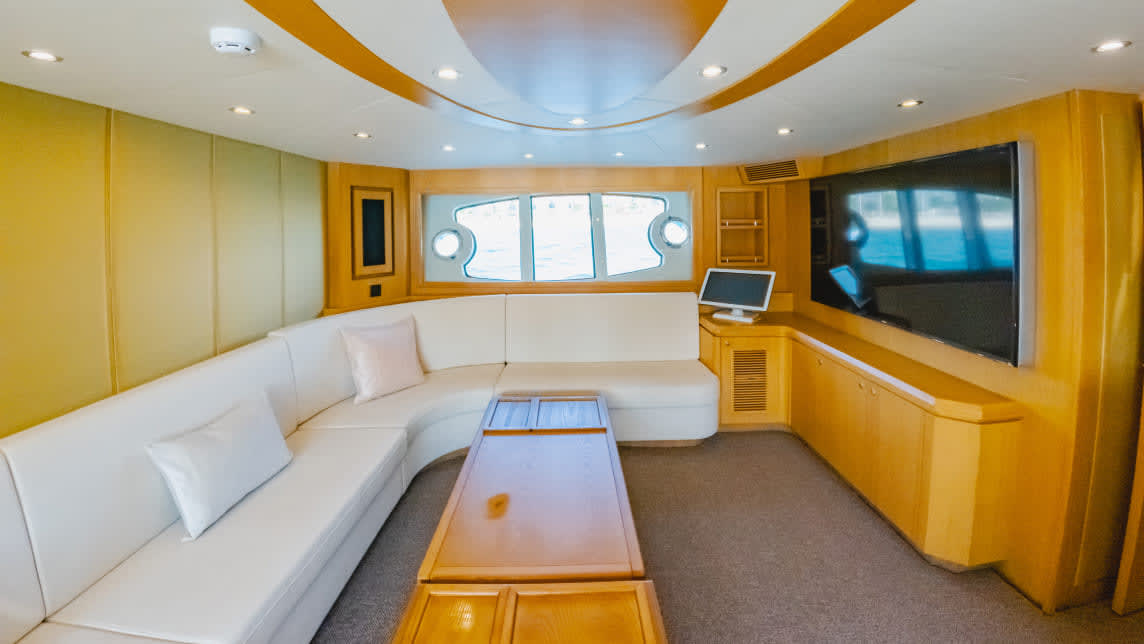 Astra yacht for Charter (12) | Phoenix Yacht Management