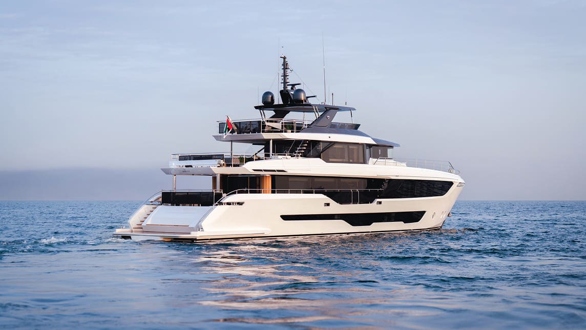 MAJESTY 112 yacht for Sale (10) | Phoenix Yacht Management