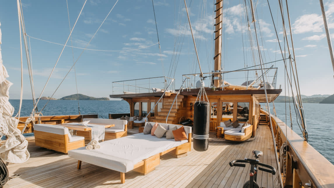 LAMIMA yacht for Charter (30) | Phoenix Yacht Management